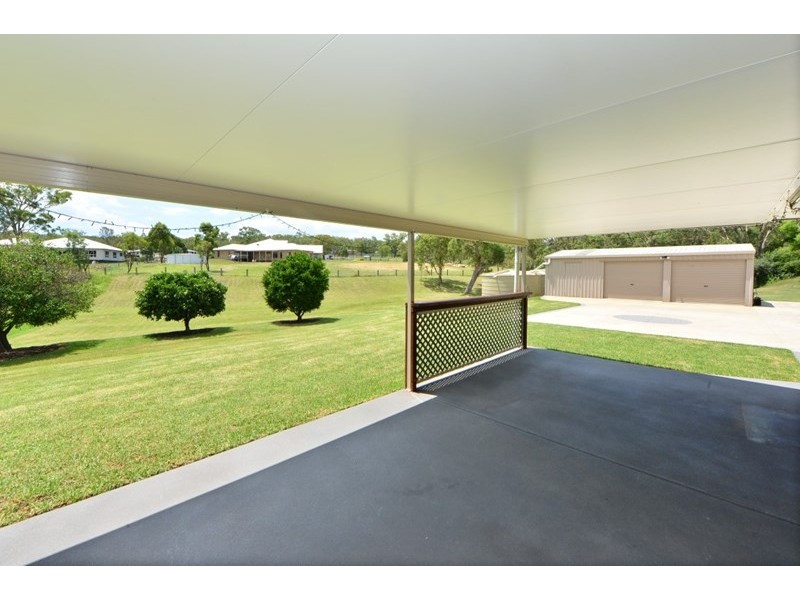 11 Windorah Close, Glenvale QLD 4350