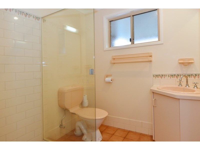 11 Windorah Close, Glenvale QLD 4350