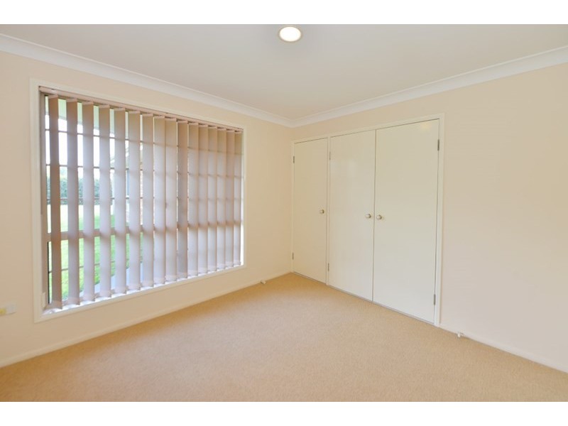 11 Windorah Close, Glenvale QLD 4350