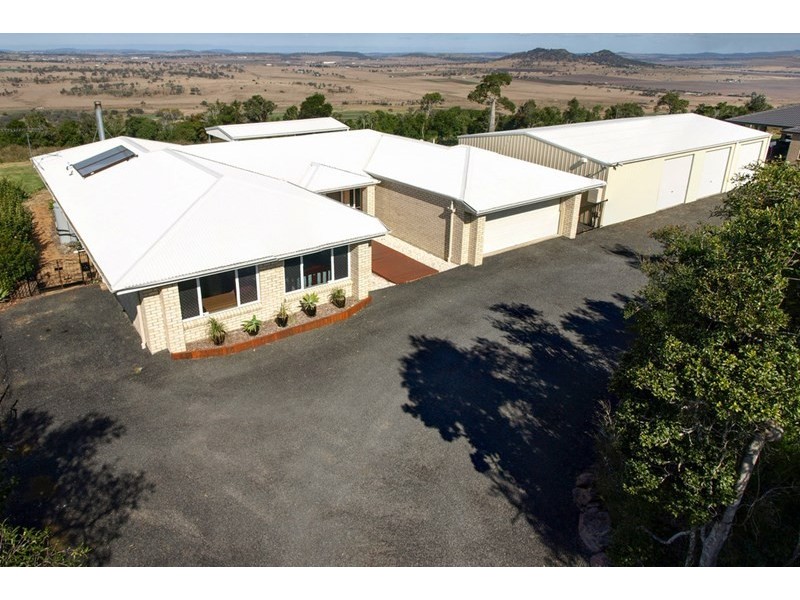 21 Hilltop Drive, Gowrie Junction QLD 4352