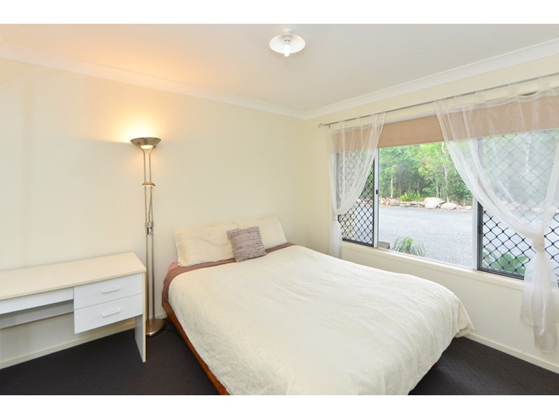 21 Hilltop Drive, Gowrie Junction QLD 4352