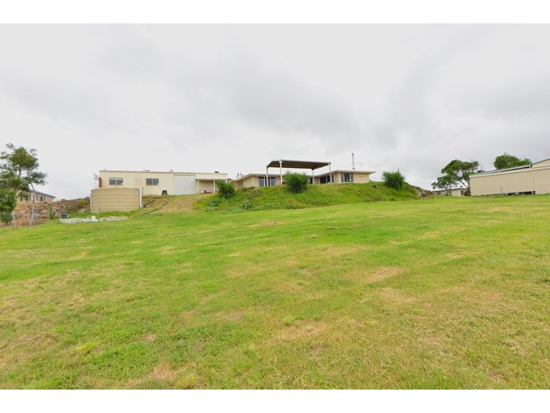 21 Hilltop Drive, Gowrie Junction QLD 4352