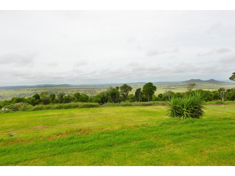 21 Hilltop Drive, Gowrie Junction QLD 4352