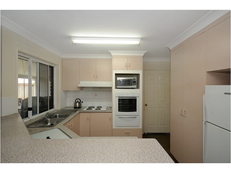 12 Connole Court, Kearneys Spring QLD 4350