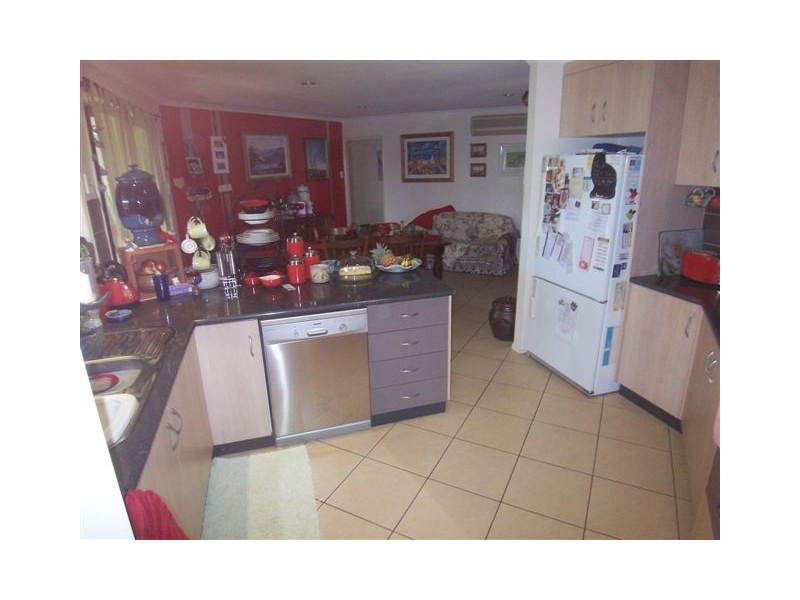 33 Ferguson Road, Westbrook QLD 4350