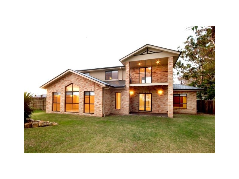 34 Fadden Crescent, Middle Ridge QLD 4350