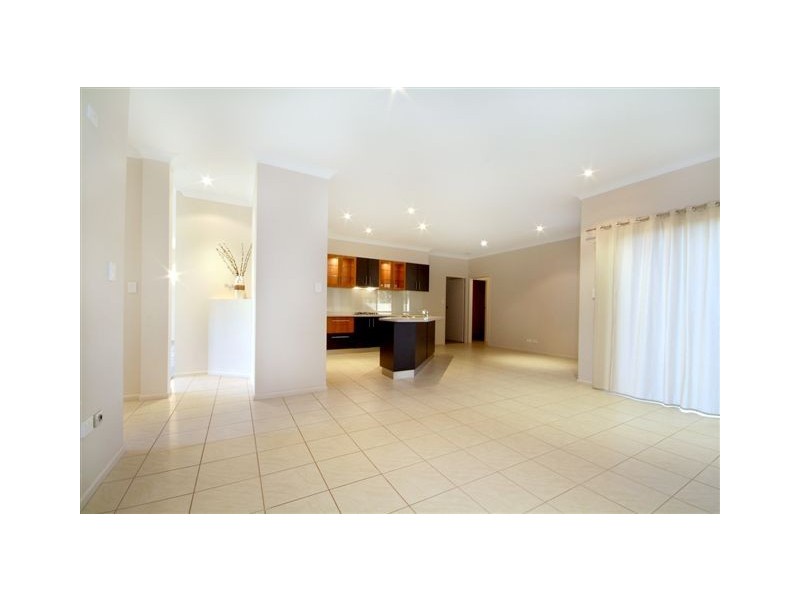 34 Fadden Crescent, Middle Ridge QLD 4350