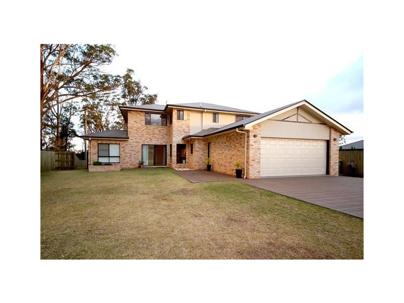 34 Fadden Crescent, Middle Ridge QLD 4350