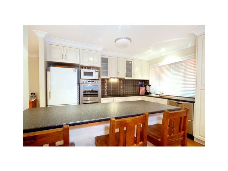 3 Chilla Street, Harristown QLD 4350