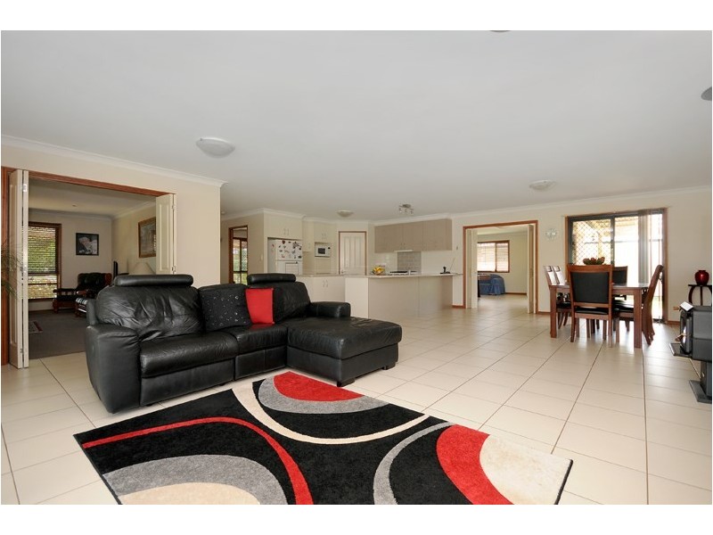 67 Reushle Road, Cabarlah QLD 4352