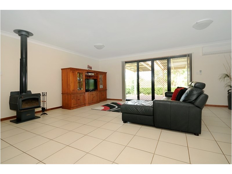 67 Reushle Road, Cabarlah QLD 4352