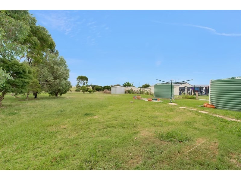 10 Sinclair Street, Wyreema QLD 4352