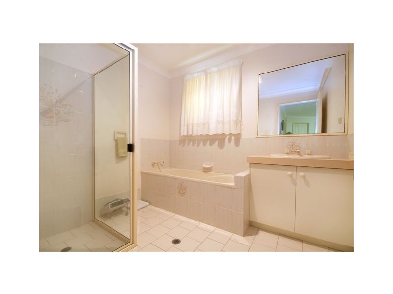 7 Emma Drive, Kearneys Spring QLD 4350