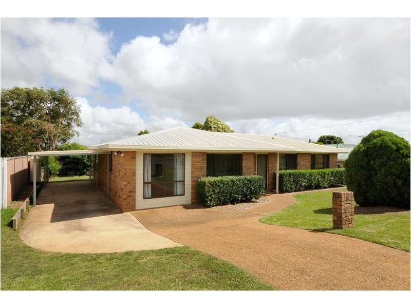 55 Platz Street, Darling Heights QLD 4350