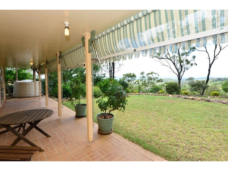 25 Gordon Crescent, Withcott QLD 4352