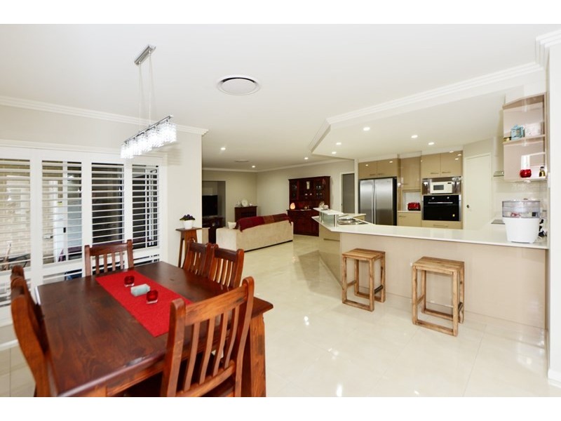 24 Tarlington Street, Middle Ridge QLD 4350