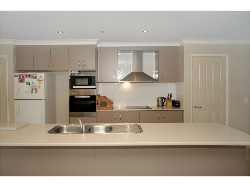 10 Hayle Court, Kleinton QLD 4352