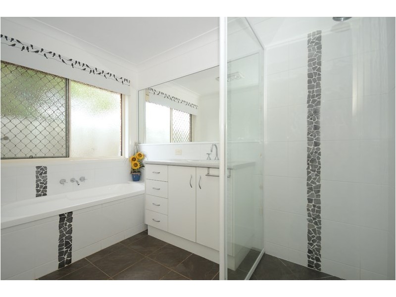 10 Hayle Court, Kleinton QLD 4352