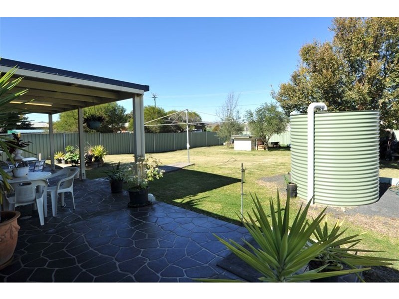 8 Gore Street, Westbrook QLD 4350