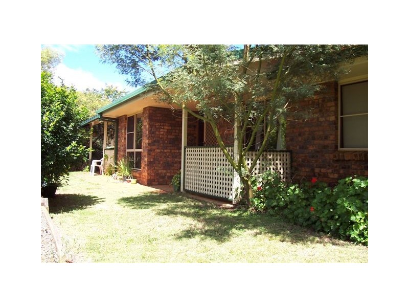 3 Castille Court, Highfields QLD 4352