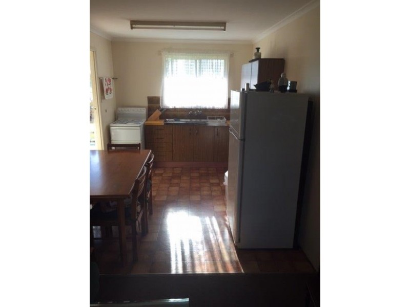 327 Hume Street, South Toowoomba QLD 4350