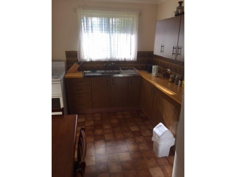 327 Hume Street, South Toowoomba QLD 4350