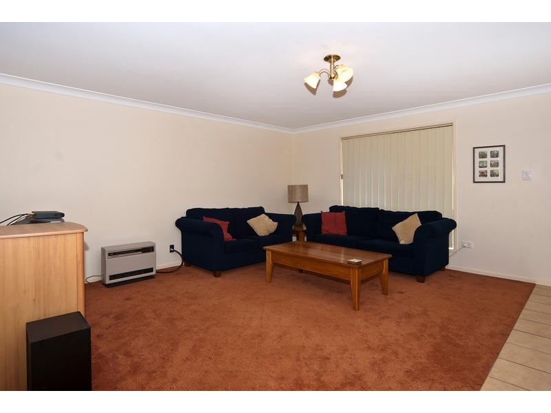 40 Gainsborough Drive, Glenvale QLD 4350