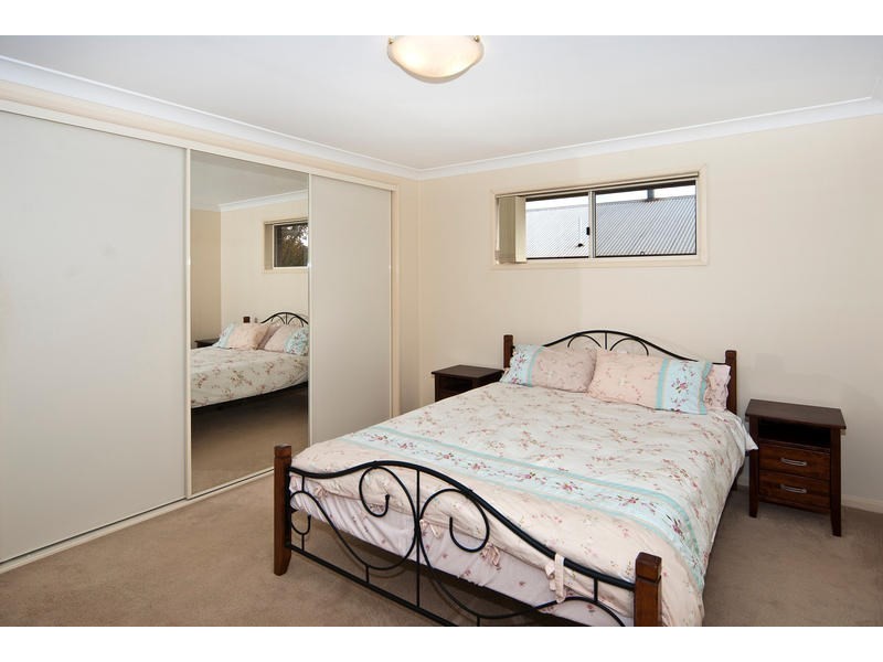 40 Gainsborough Drive, Glenvale QLD 4350