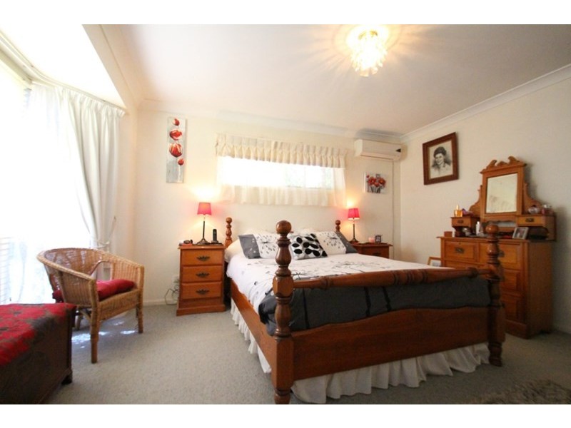 31 Biscay Crescent, Glenvale QLD 4350