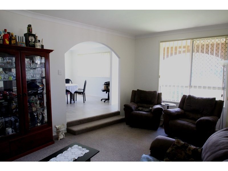 15 Bischof Street, Wilsonton QLD 4350