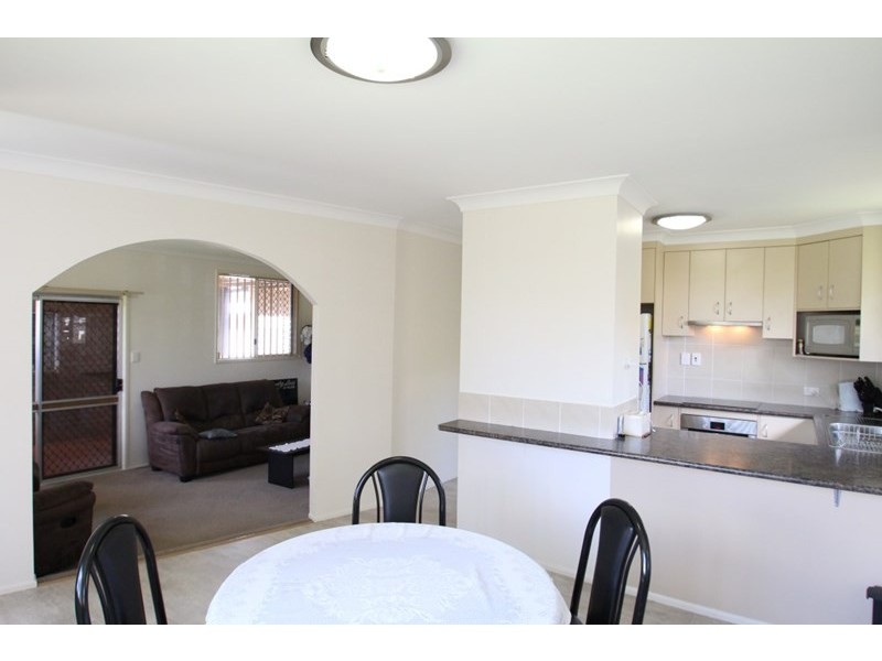 15 Bischof Street, Wilsonton QLD 4350