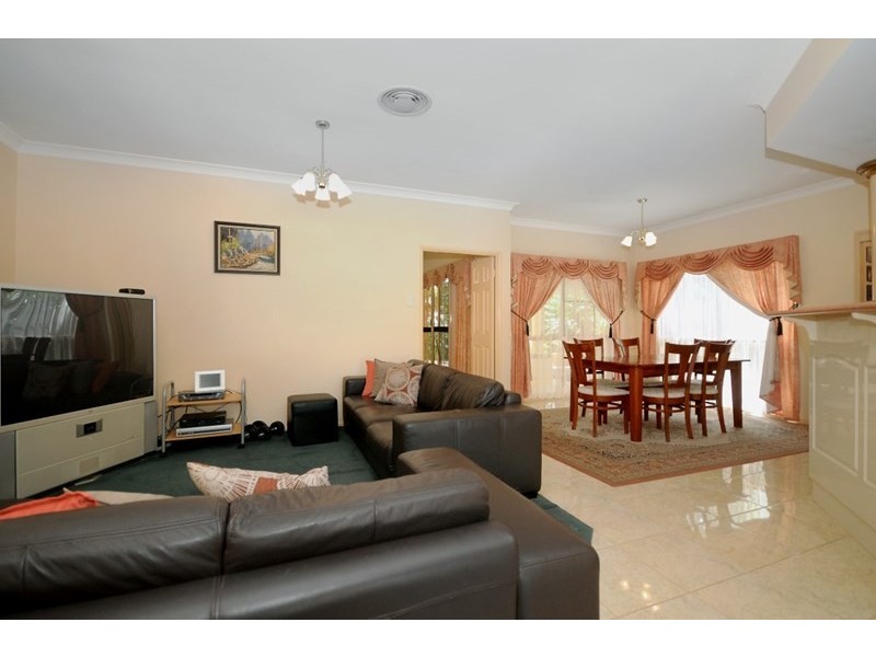 7 St Andrews Court, Middle Ridge QLD 4350