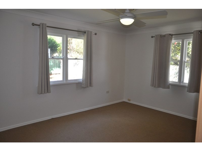 12 Winifred Street, South Toowoomba QLD 4350