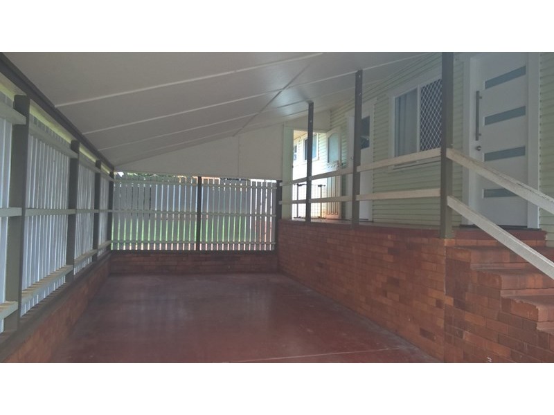 12 Winifred Street, South Toowoomba QLD 4350