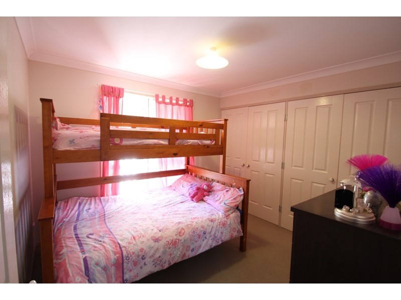 14 North Street, Kingsthorpe QLD 4400