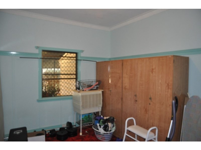 220 Bridge Street, Newtown QLD 4350