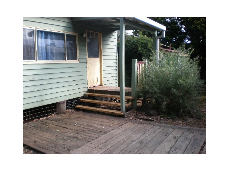 9 Boland Street, Mount Lofty QLD 4350