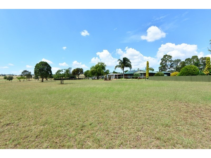 125 Cudmore Road, Cambooya QLD 4358