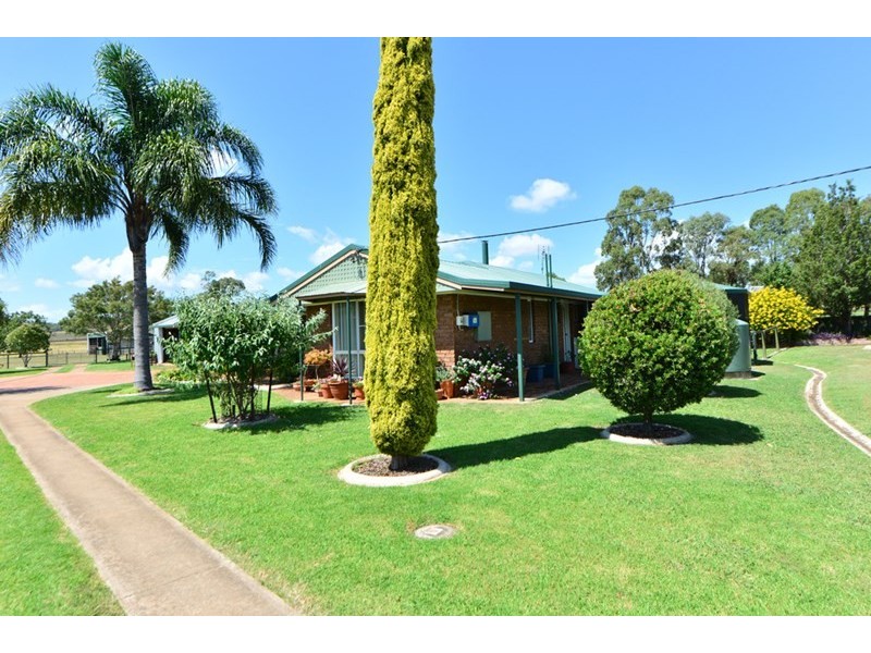 125 Cudmore Road, Cambooya QLD 4358