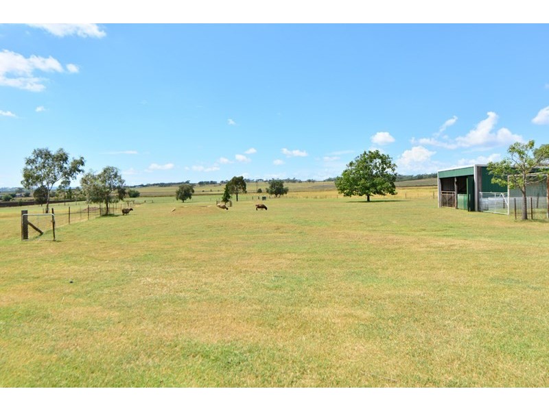 125 Cudmore Road, Cambooya QLD 4358
