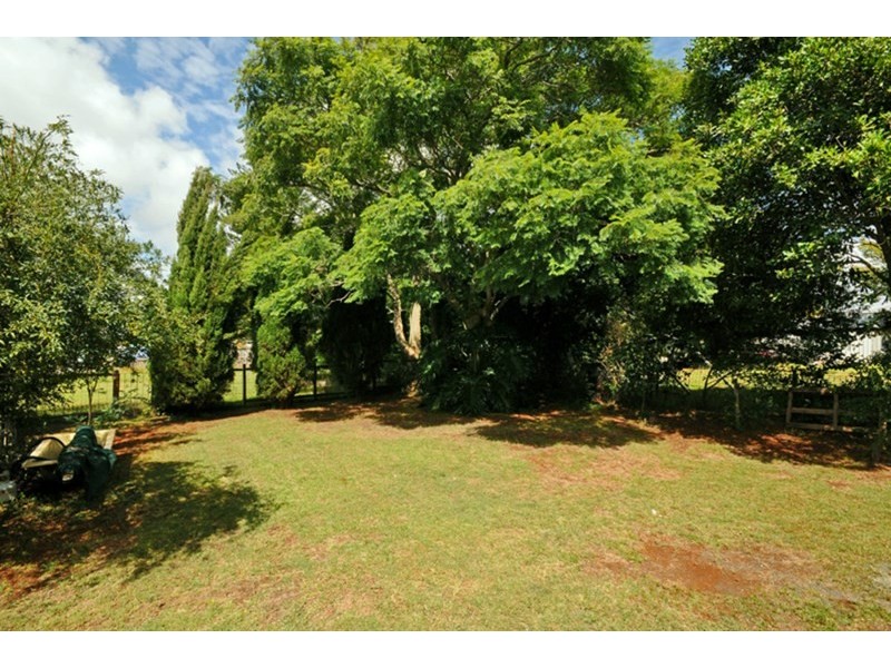 23 Merritt Street, Harristown QLD 4350