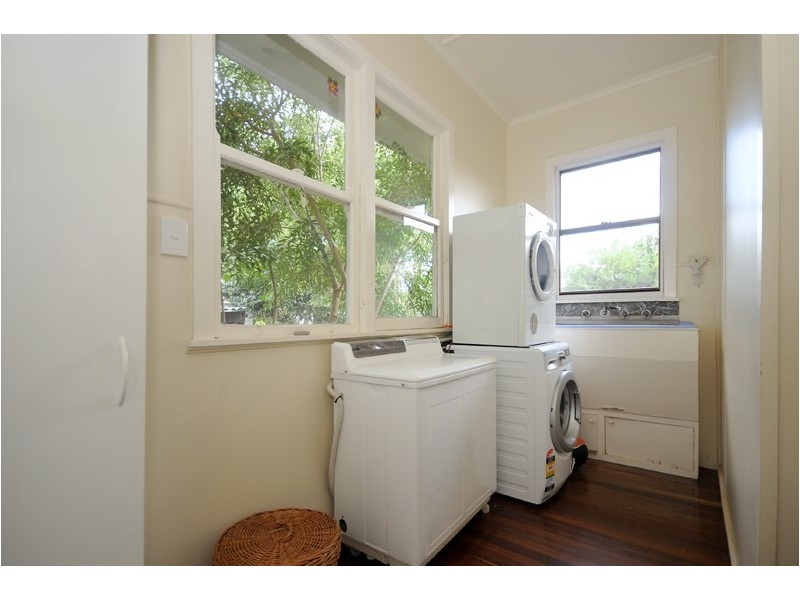 23 Merritt Street, Harristown QLD 4350