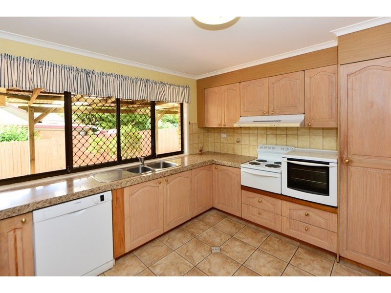 4 Cossart Street, Centenary Heights QLD 4350