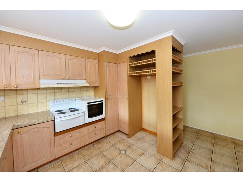 4 Cossart Street, Centenary Heights QLD 4350