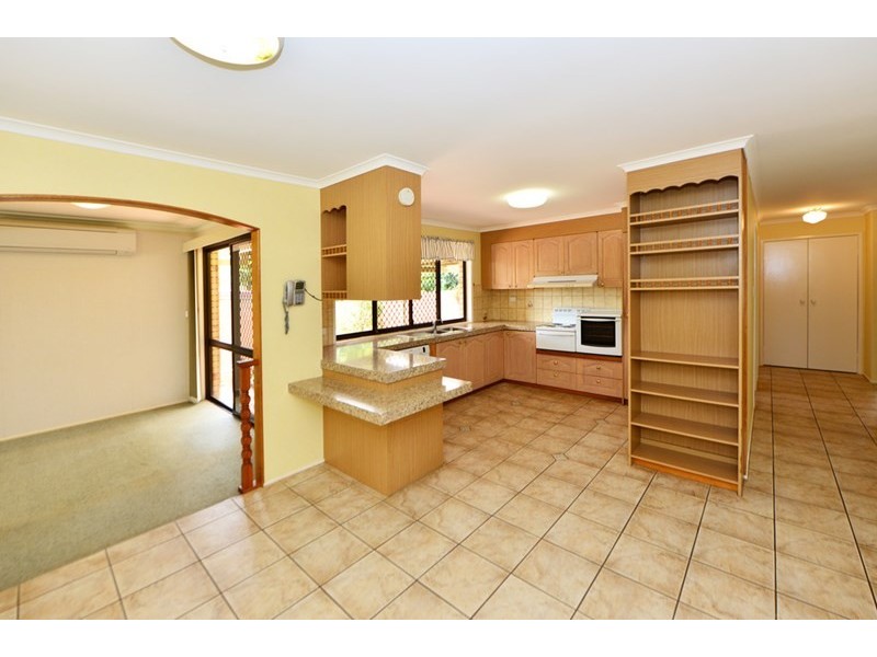 4 Cossart Street, Centenary Heights QLD 4350