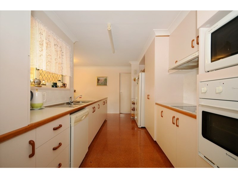 4 Caribou Court, Wilsonton QLD 4350