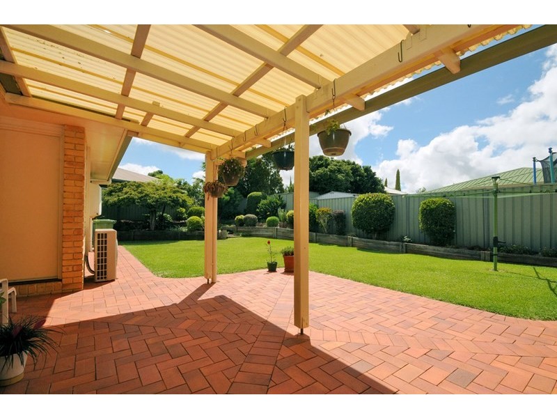 4 Caribou Court, Wilsonton QLD 4350