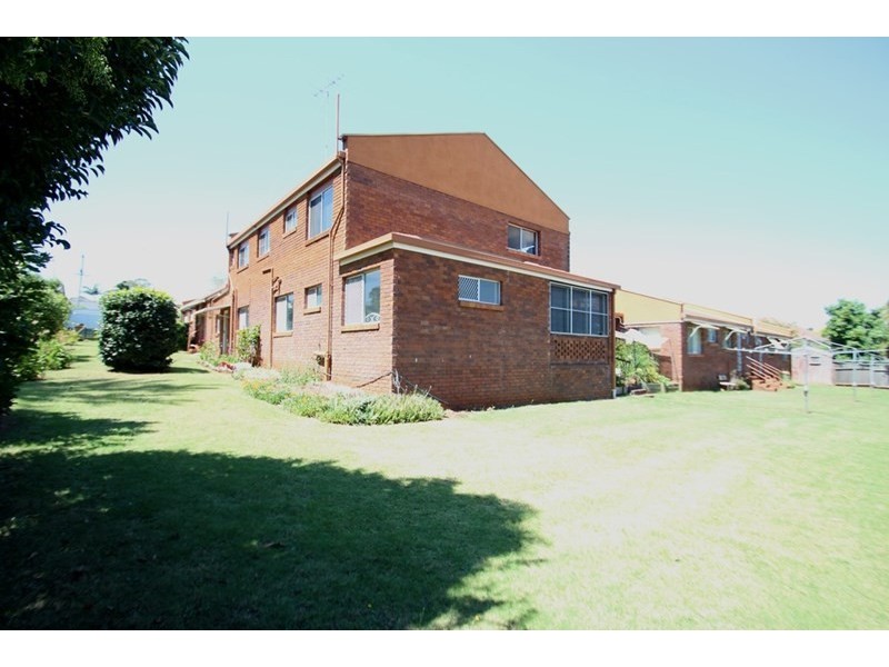 7/17 Hume Street, North Toowoomba QLD 4350