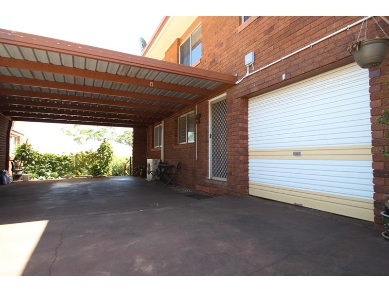 7/17 Hume Street, North Toowoomba QLD 4350