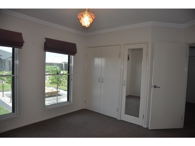 7 O’Grady Street, Kearneys Spring QLD 4350